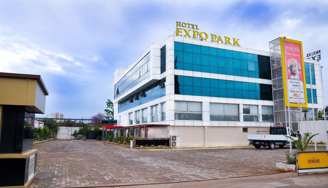 Expo Park Hotel Überweisen