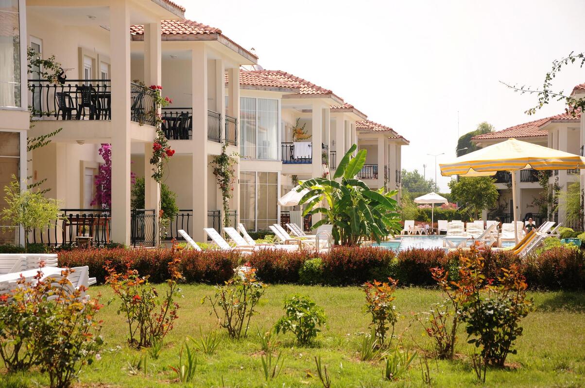 Golden Garden Apart vip transfer