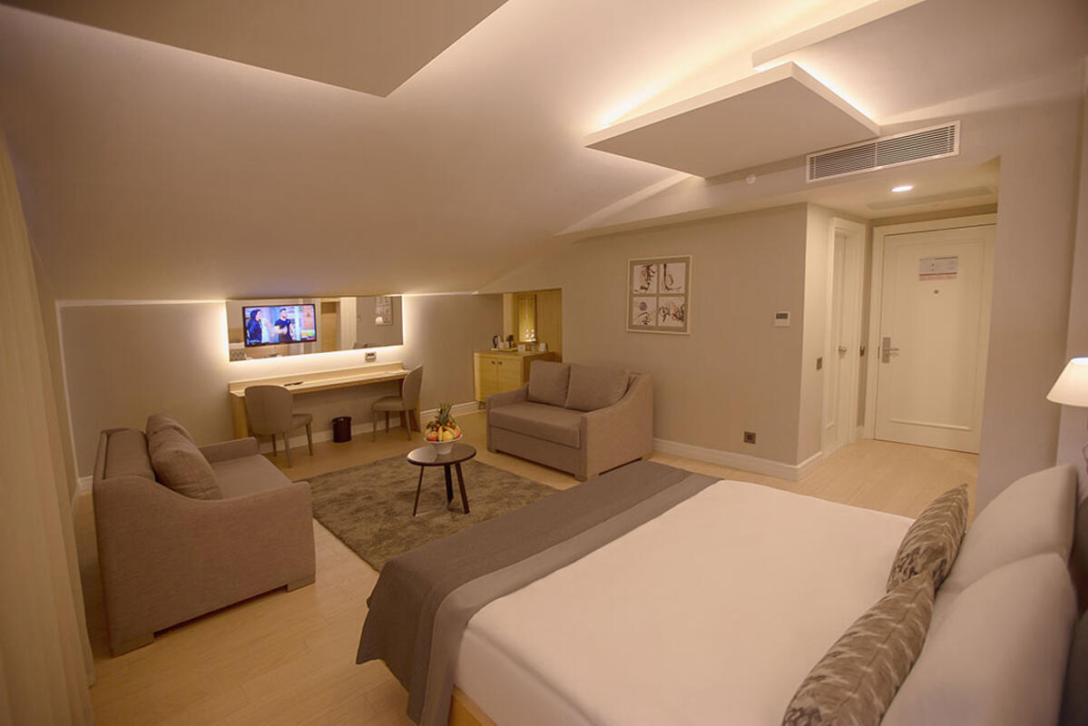 Gümüs Han Hotel Überweisen