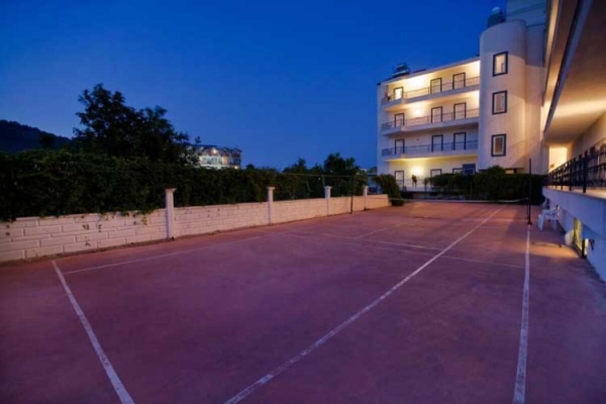 Larissa Blue Resort Hotel vip transfer