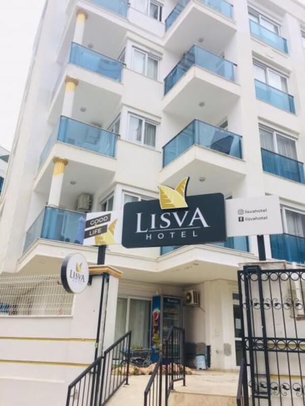 Lisva Hotel Überweisen