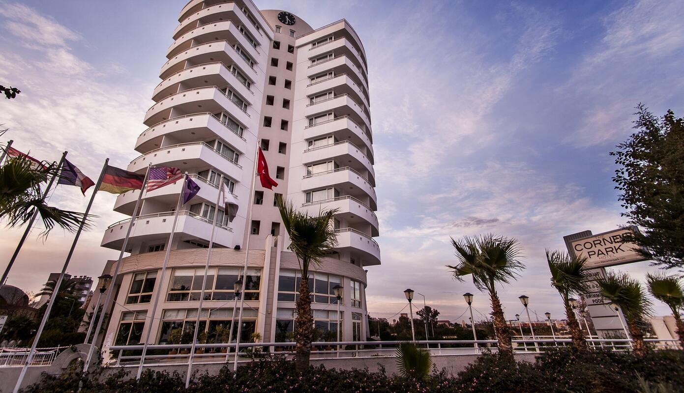 The Corner Park Hotel vip transfer