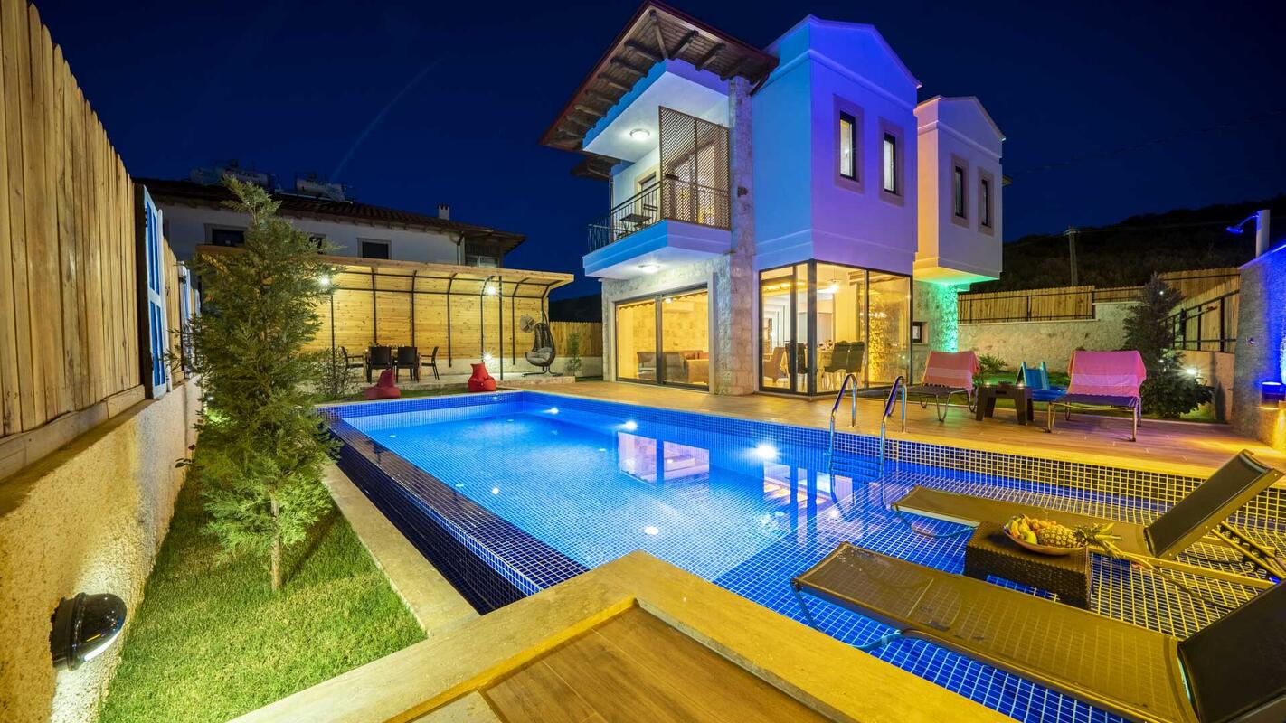 VIlla Beyaz Ay vip transfer