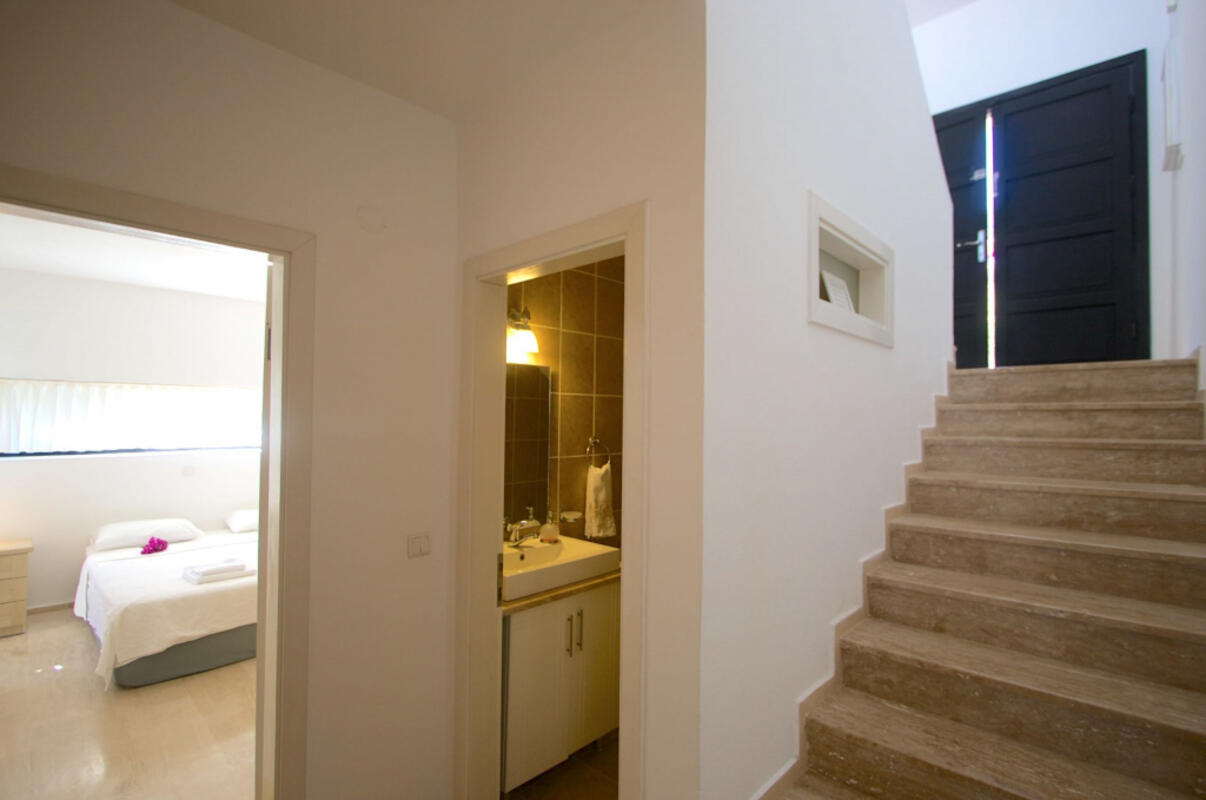 Villa Katja vip transfer