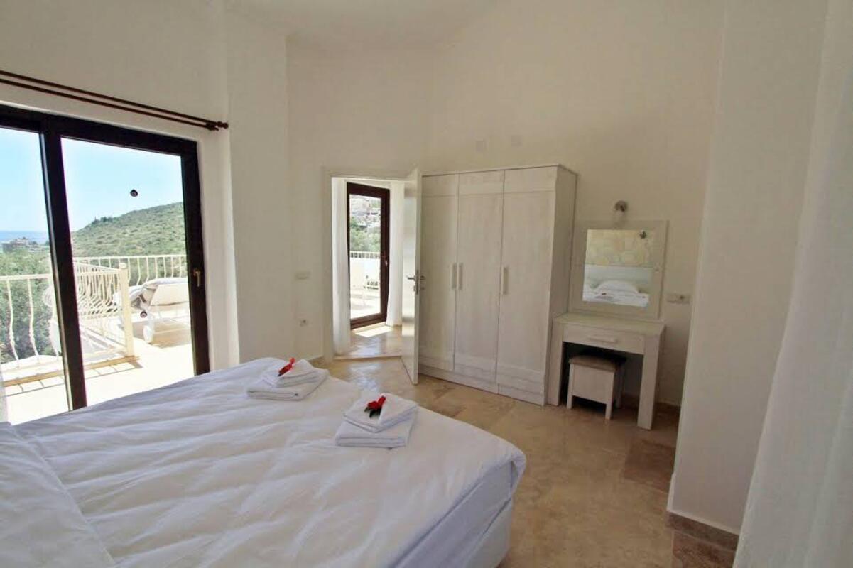 Villa Poseidon Kalkan Überweisen